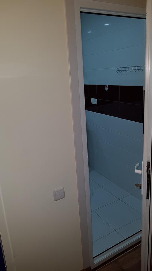 Shat Lav Hostel Yerevan Bagian luar foto