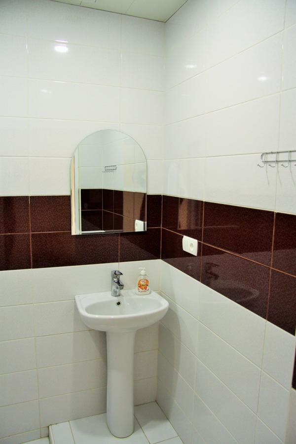Shat Lav Hostel Yerevan Bagian luar foto